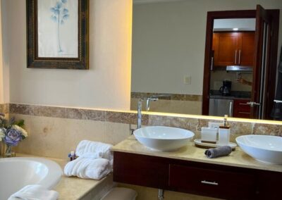 A23 Punta Palmera Bathroom