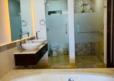 A23 Punta Palmera Bathroom